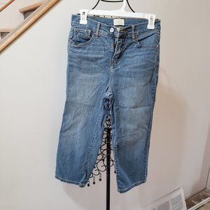 Levi's 512 Perfectly Slimming Denim Capris Size 6 EUC